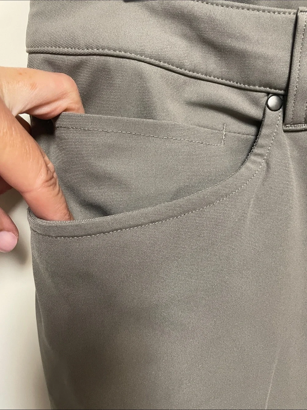 Men’s Lululemon Performance Pants